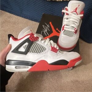 Air Jordan 4 retro